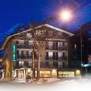 4* Hotel Emet
